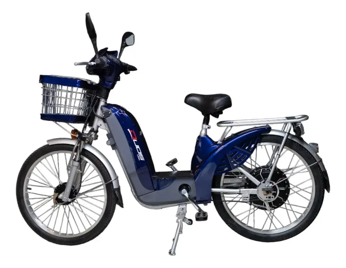 Bicicleta elétrica Duos E-Maxx 800 W, quadro de aço aro 24 com bateria sob o selim e paralamas